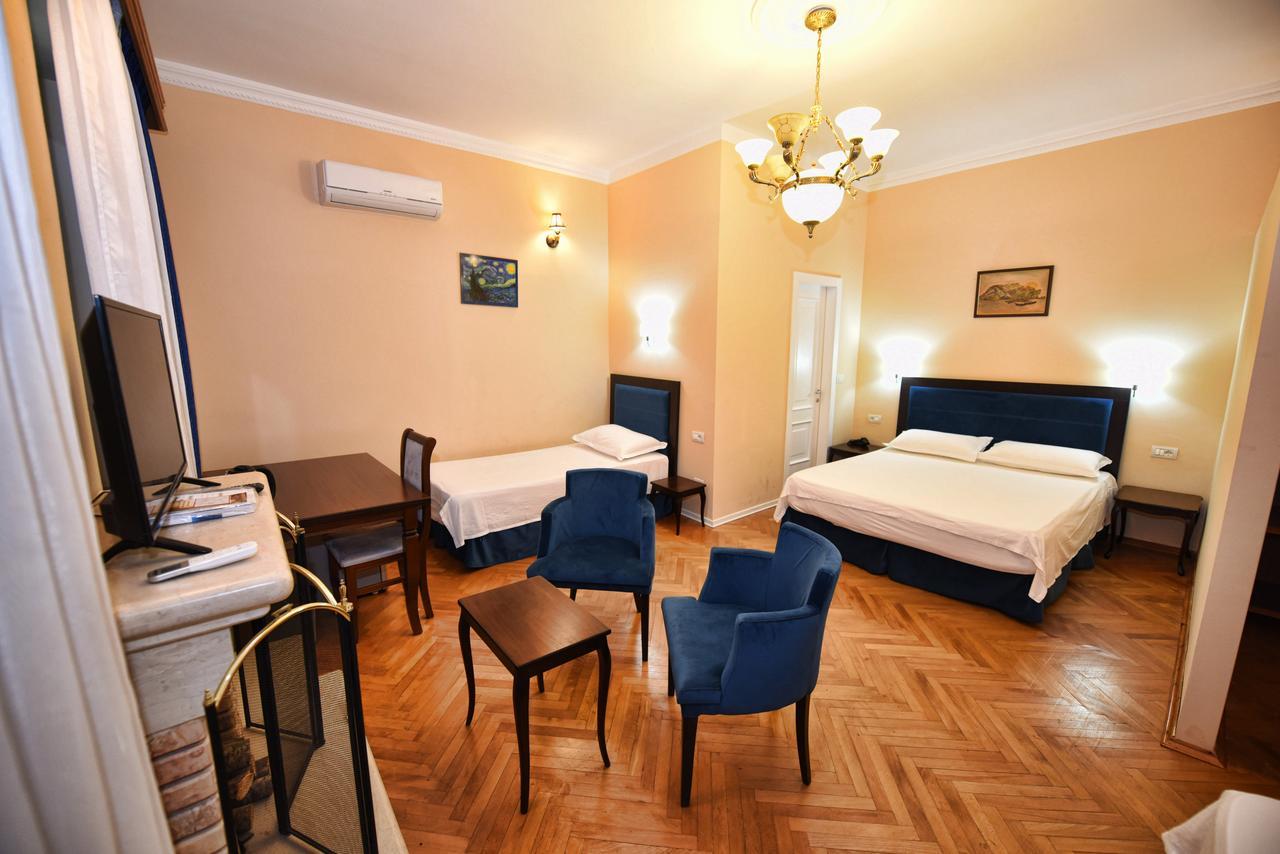 Rose Garden Hotel Shkodër 외부 사진